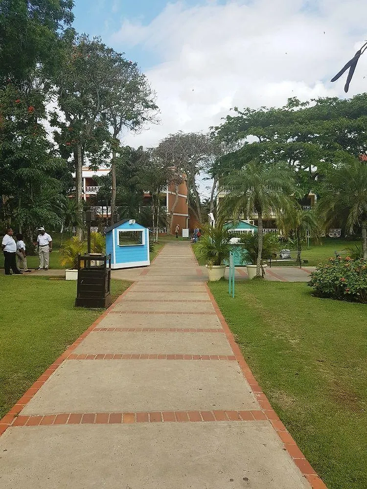 Bellevue Dominican Bay Boca Chica